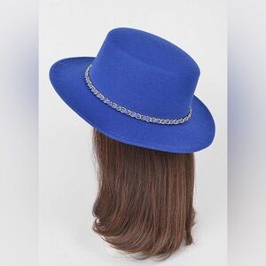 Chain Accent Faux Wool Felt Fedora